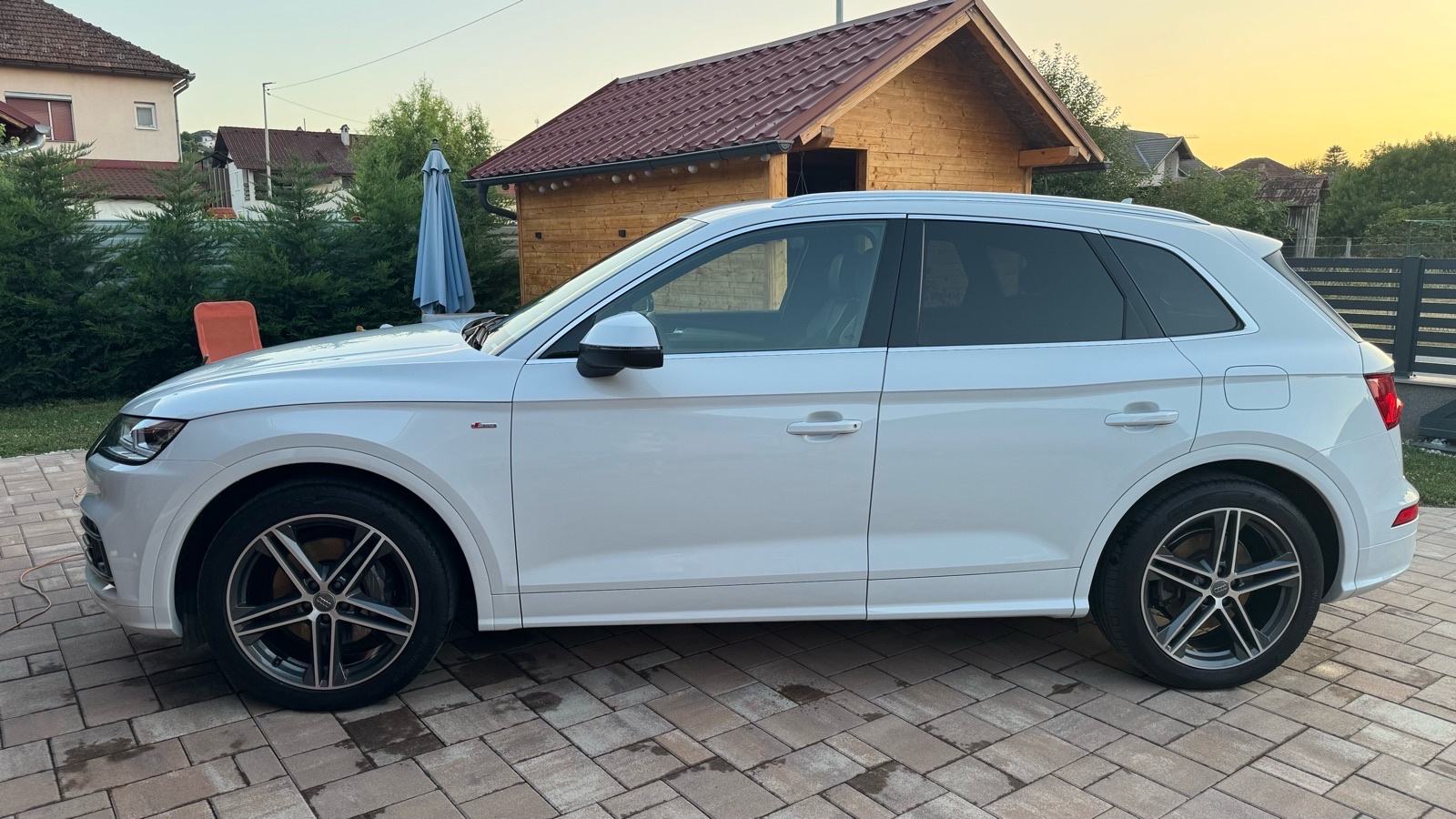 Audi Q5 55 TFSIe Quattro S-line, fotografija 4