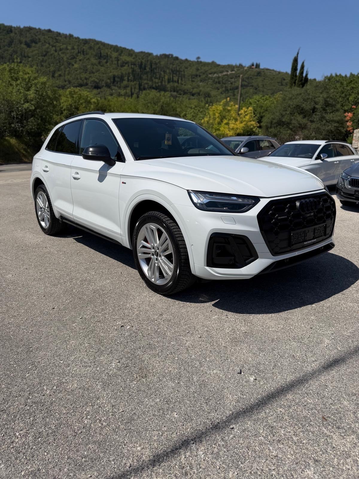 Audi Q5 55TFSI automatik, fotografija 2