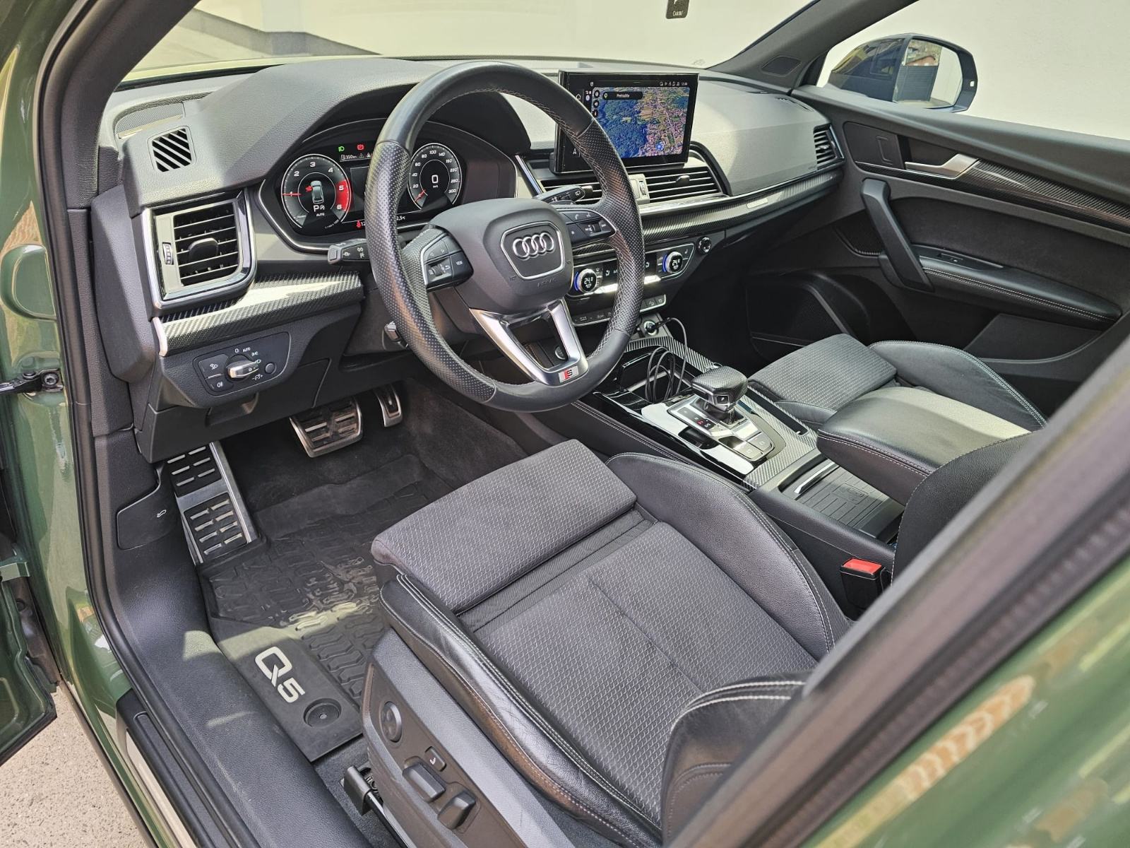 Audi Q5 S line Edition One Black | 70tkm | OLED | PPF | REG 1g, fotografija 5