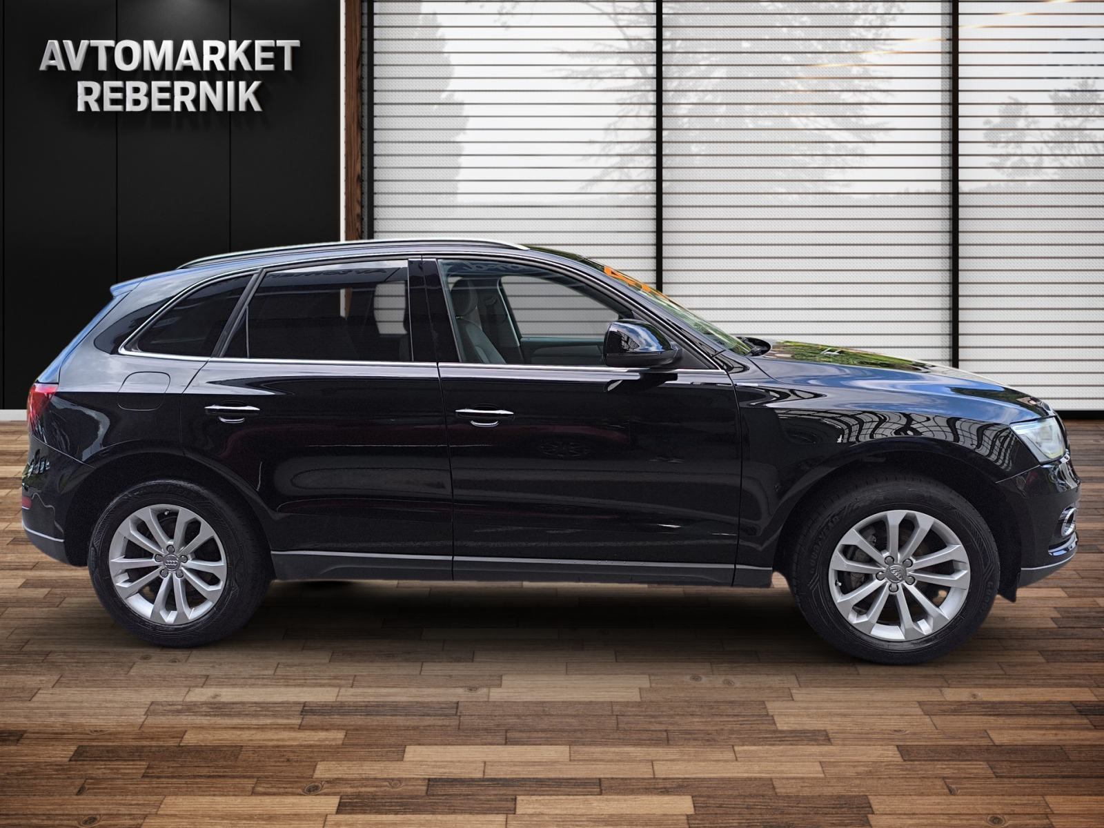 Audi Q5 quattro 2.0 TDI Business Plus- SAMO 175 TKM, fotografija 3