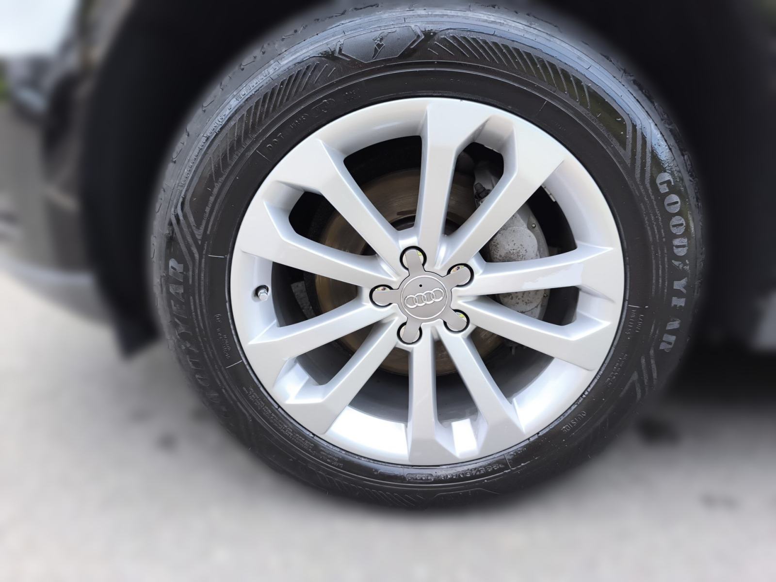 Audi Q5 quattro 2.0 TDI Business Plus- SAMO 175 TKM, fotografija 8