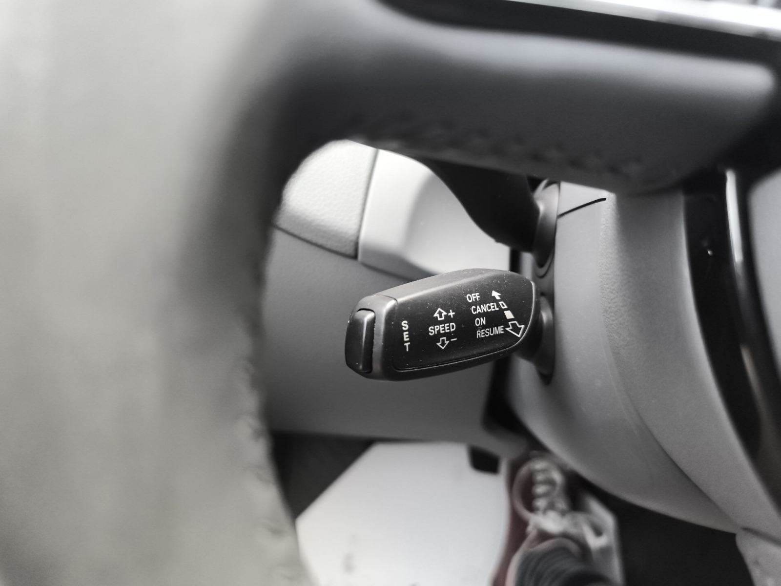 Audi Q5 quattro 2.0 TDI Business Plus- SAMO 175 TKM, fotografija 17