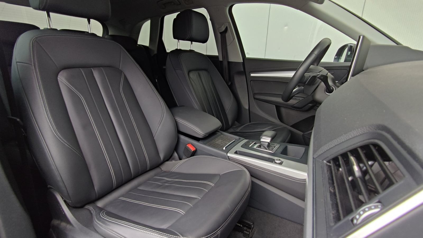 Audi Q5 quattro 40 TDI S tronic- LED,MASAŽA,VIRTUAL,GR.SJED. LEASING!, fotografija 14