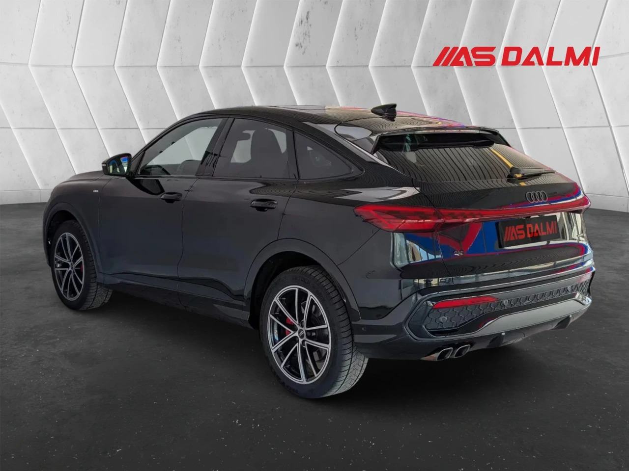 Audi Q5 Sportback 40 TDI Quattro S-Tronic 3xS-Line MATRIX PANORAMA, fotografija 2