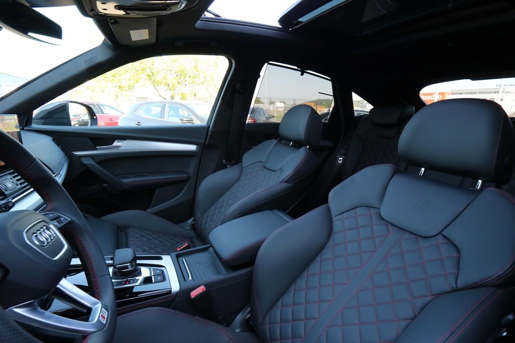 Audi Q5 Sportback 40 TDI Quattro S-Tronic S-Line Black Edition VIRTUAL, fotografija 8