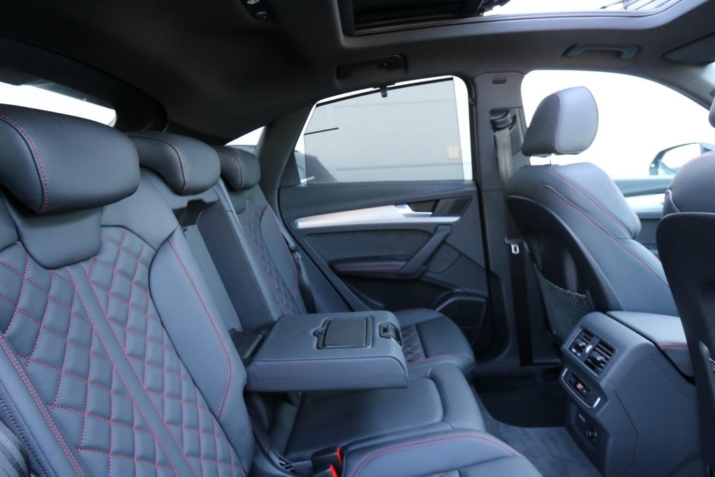 Audi Q5 Sportback 40 TDI Quattro S-Tronic S-Line Black Edition VIRTUAL, fotografija 7