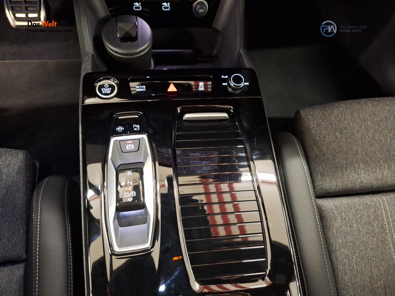 Audi Q6 Sportback e-tron quattro Edition * DEMO VOZILO *, fotografija 18