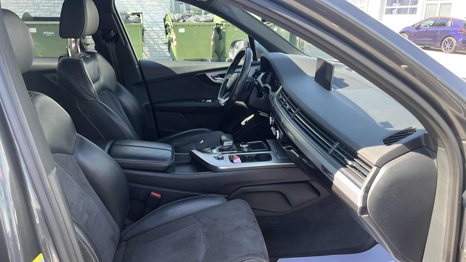 AUDI Q7 2019 • PREMIUM jamstvo • AutoZubak Rabljena, fotografija 9