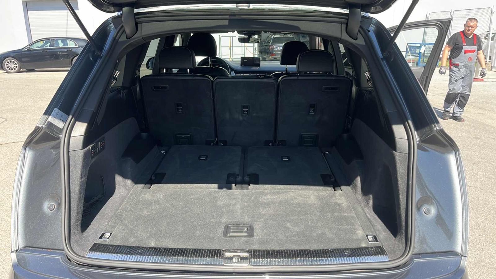 AUDI Q7 2019 • PREMIUM jamstvo • AutoZubak Rabljena, fotografija 12