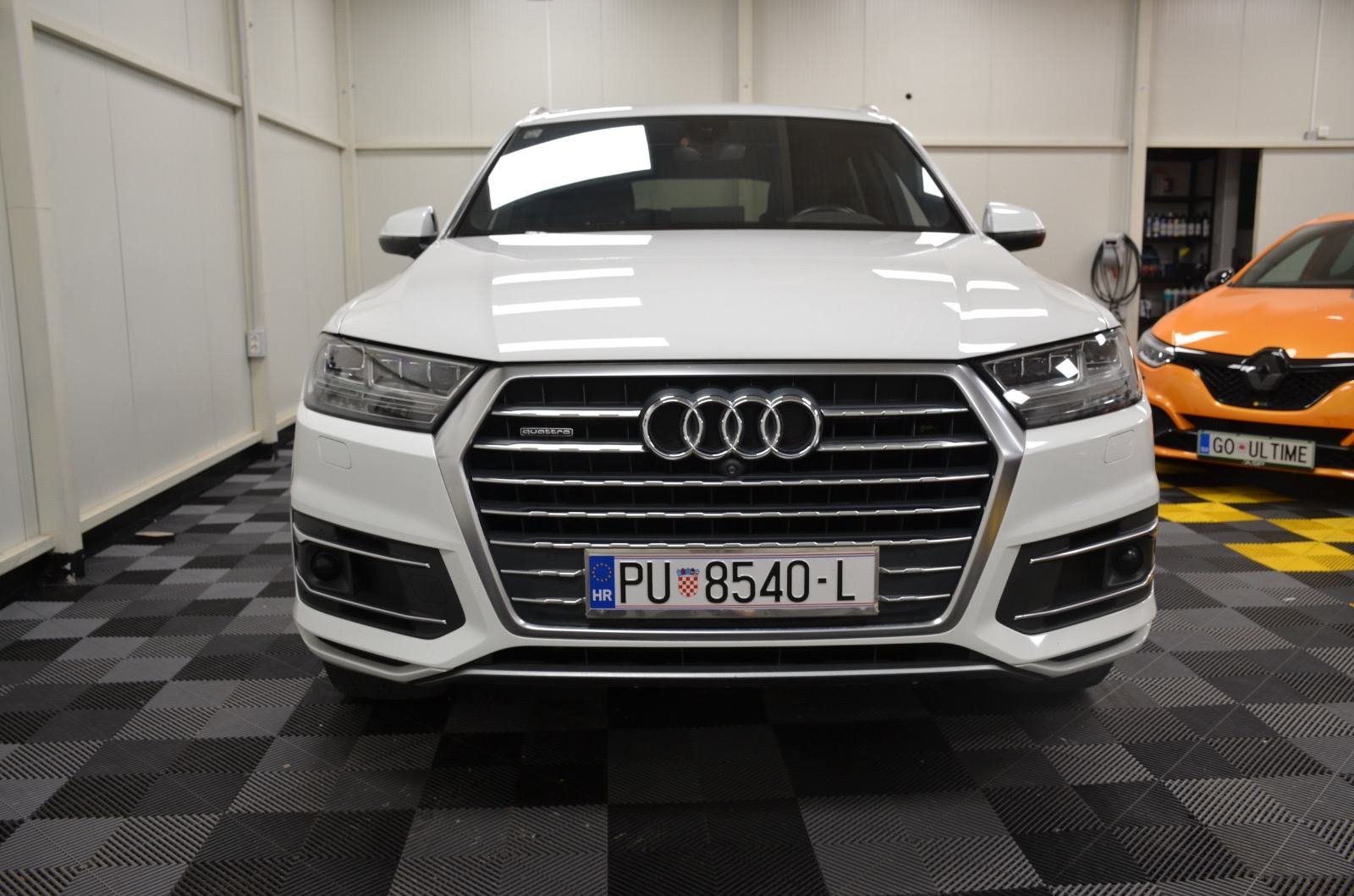 Audi Q7 3,0 TDI, fotografija 2