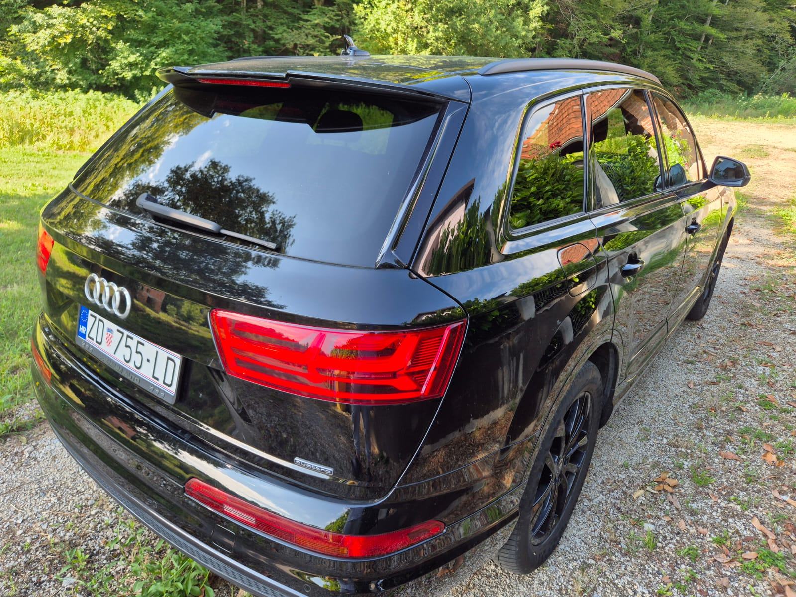 Audi Q7 3,0 TDI Tiptronic S-Line Shadow paket Zračni ovjes, fotografija 14