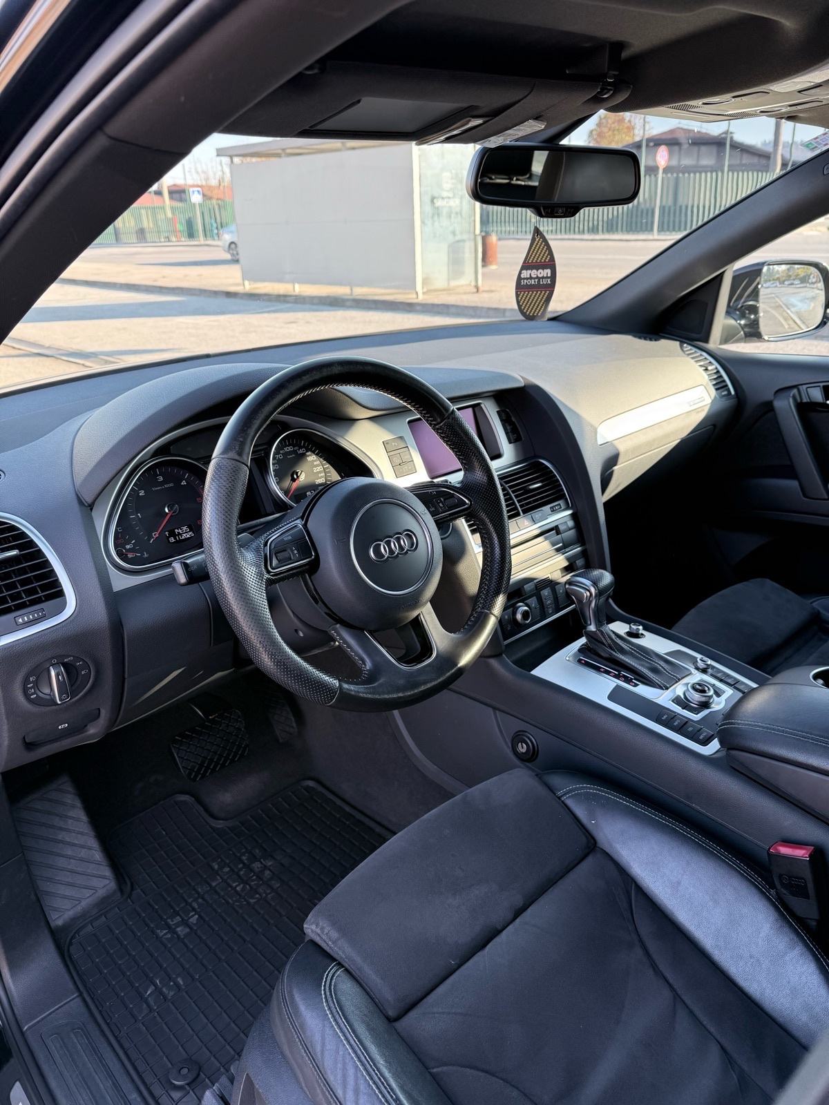 Audi Q7 3,0 V6 TDI aut TOP STANJE, fotografija 10
