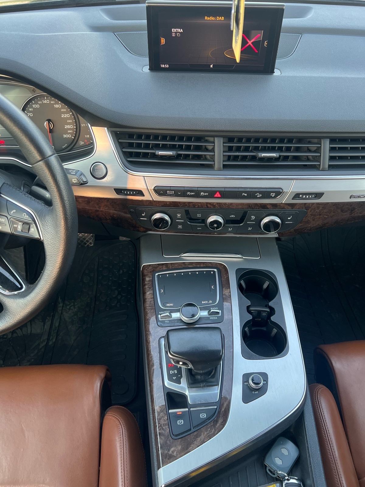 Audi Q7 3,0 V6 TDI automatik, fotografija 16