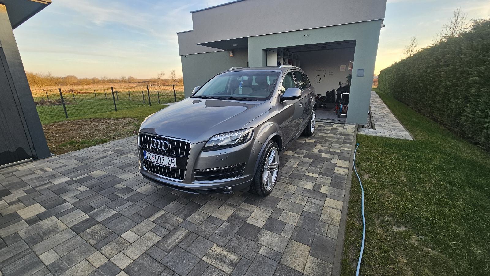 Audi Q7 3,0 V6 TDI automatik, fotografija 2