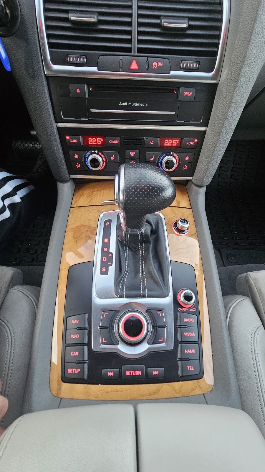 Audi Q7 3,0 V6 TDI automatik, fotografija 15