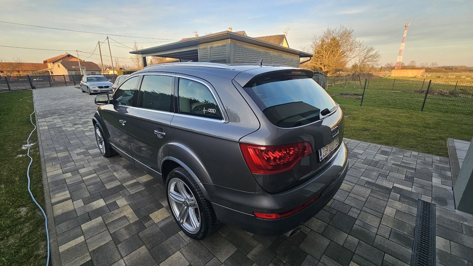 Audi Q7 3,0 V6 TDI automatik, fotografija 7