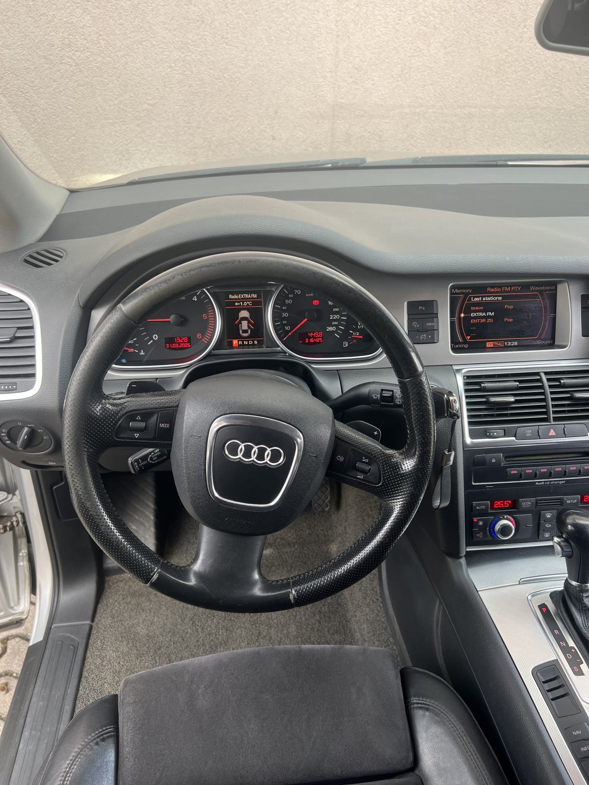 Audi Q7 3,0 V6 TDI automatik, fotografija 14