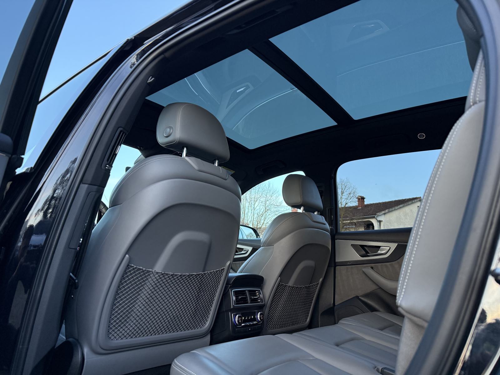 AUDI Q7 50 TDI 2019. Godina **S-Line** / PANO / KOŽA / KAM / RADAR /, fotografija 18