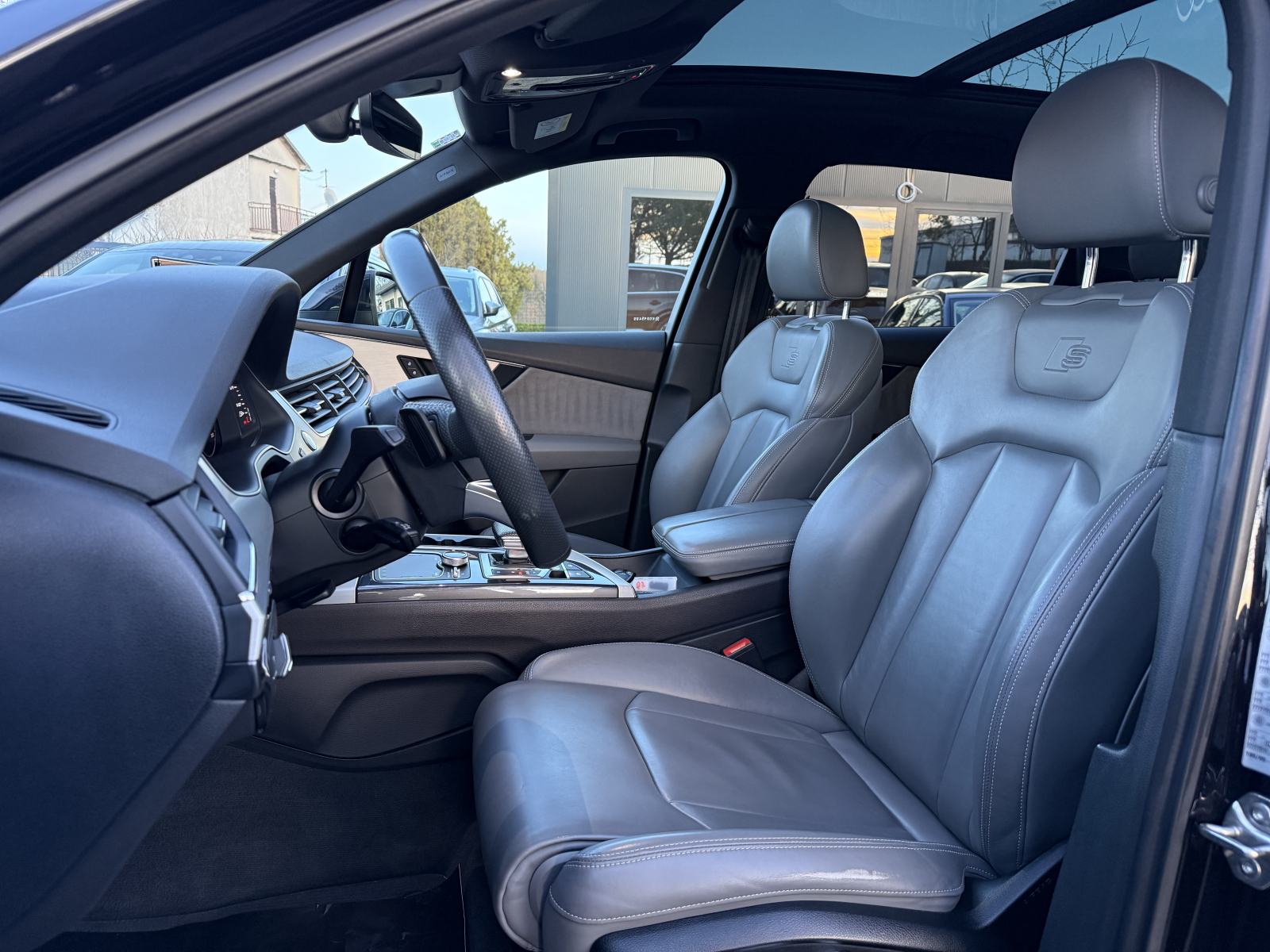 AUDI Q7 50 TDI 2019. Godina **S-Line** / PANO / KOŽA / KAM / RADAR /, fotografija 9