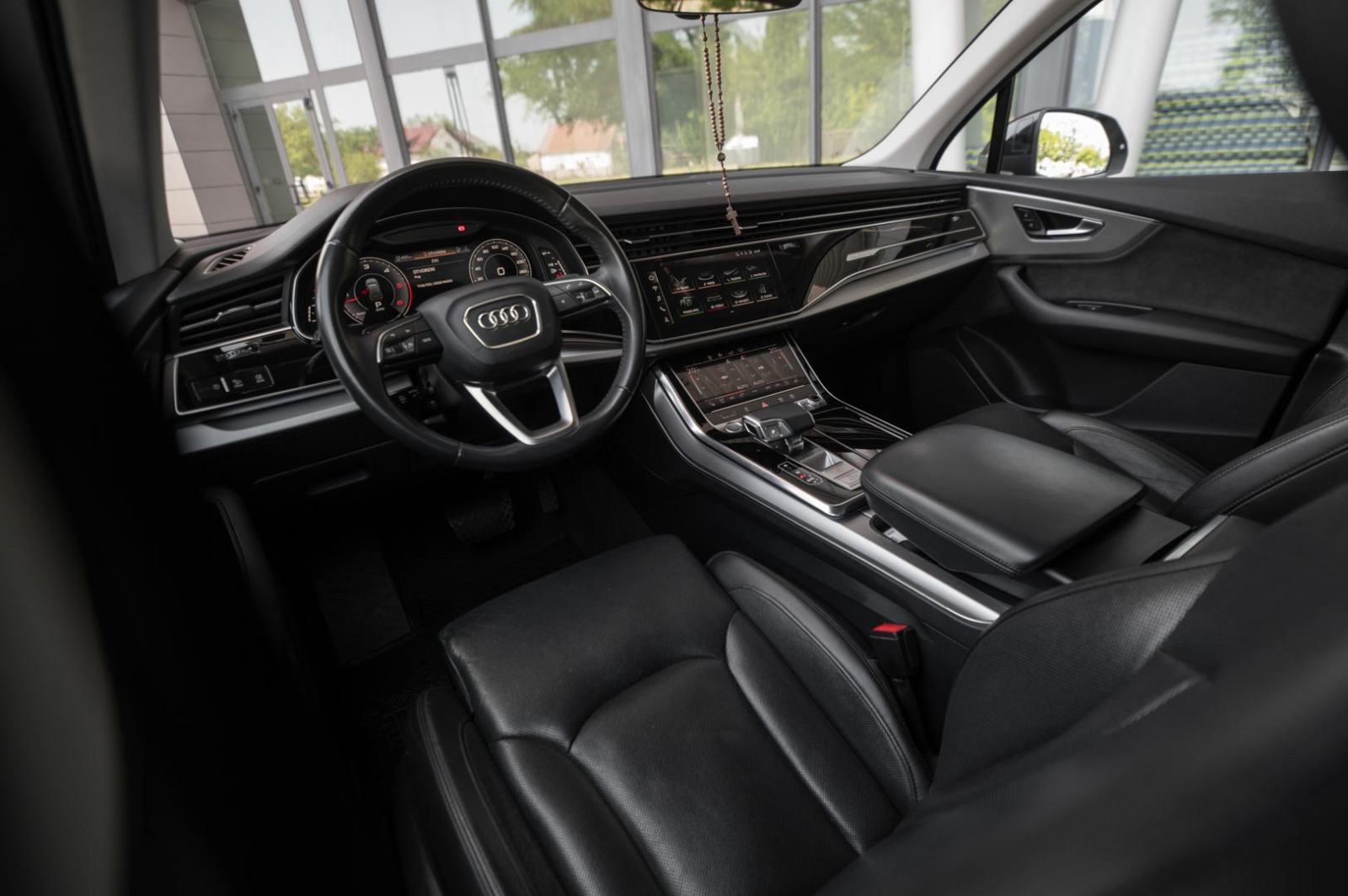 Audi Q7 50 TDI quattro, fotografija 9