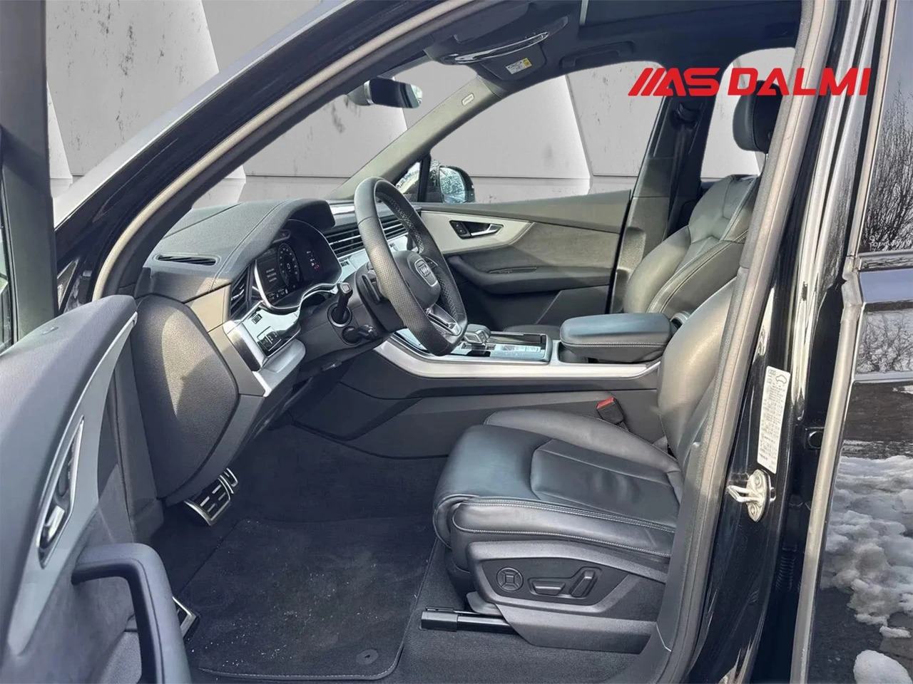 Audi Q7 50 TDI Quattro 3xS-Line+Black MATRIX PANO LUFT 7-Sjedišta, fotografija 7
