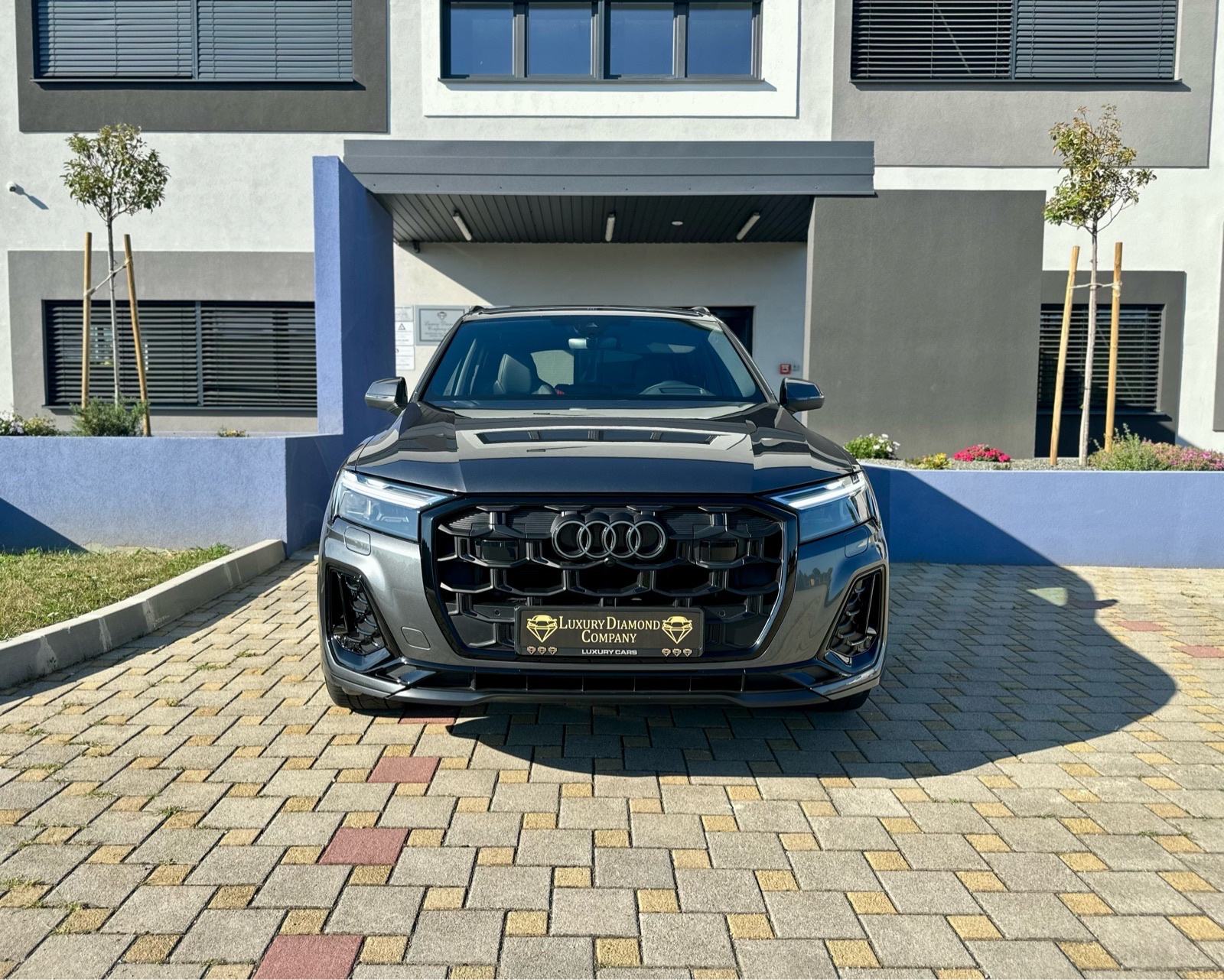 AUDI Q7 50 TDI quattro** S LINE** PANORAMA** MATRIX** HEAD-UP** 2025**, fotografija 4