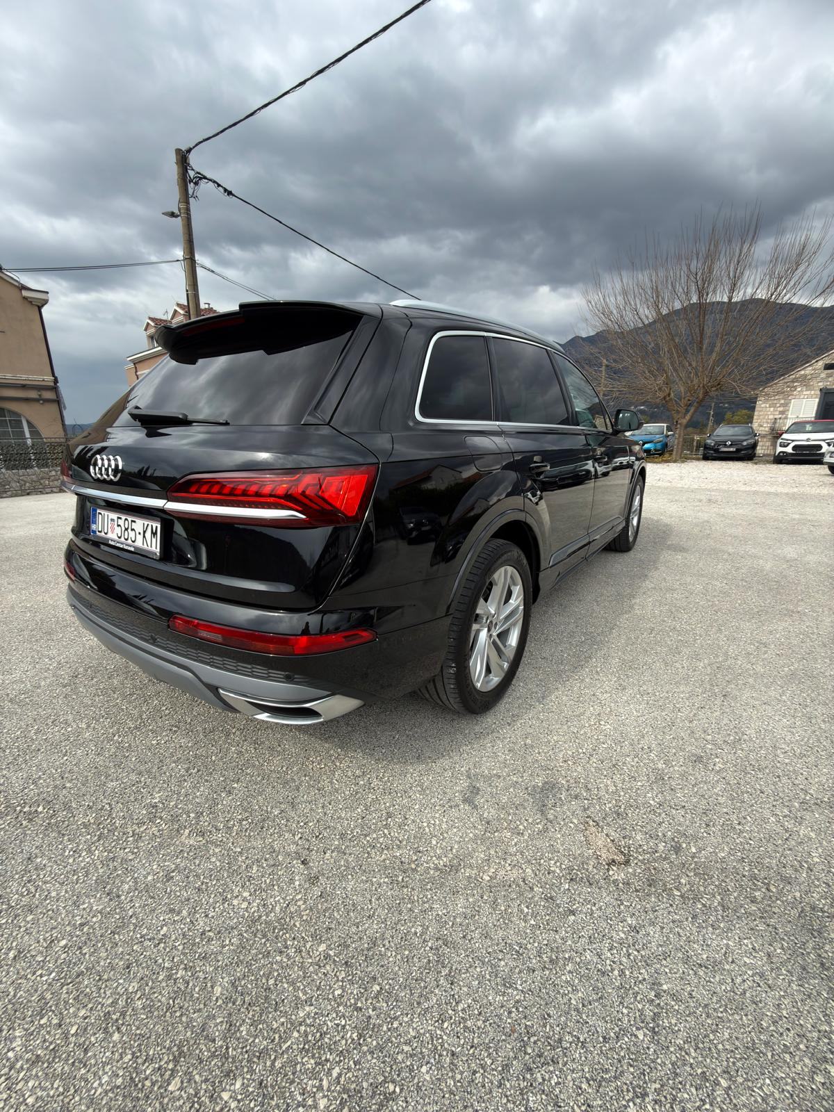 Audi Q7 50 TDI, fotografija 5