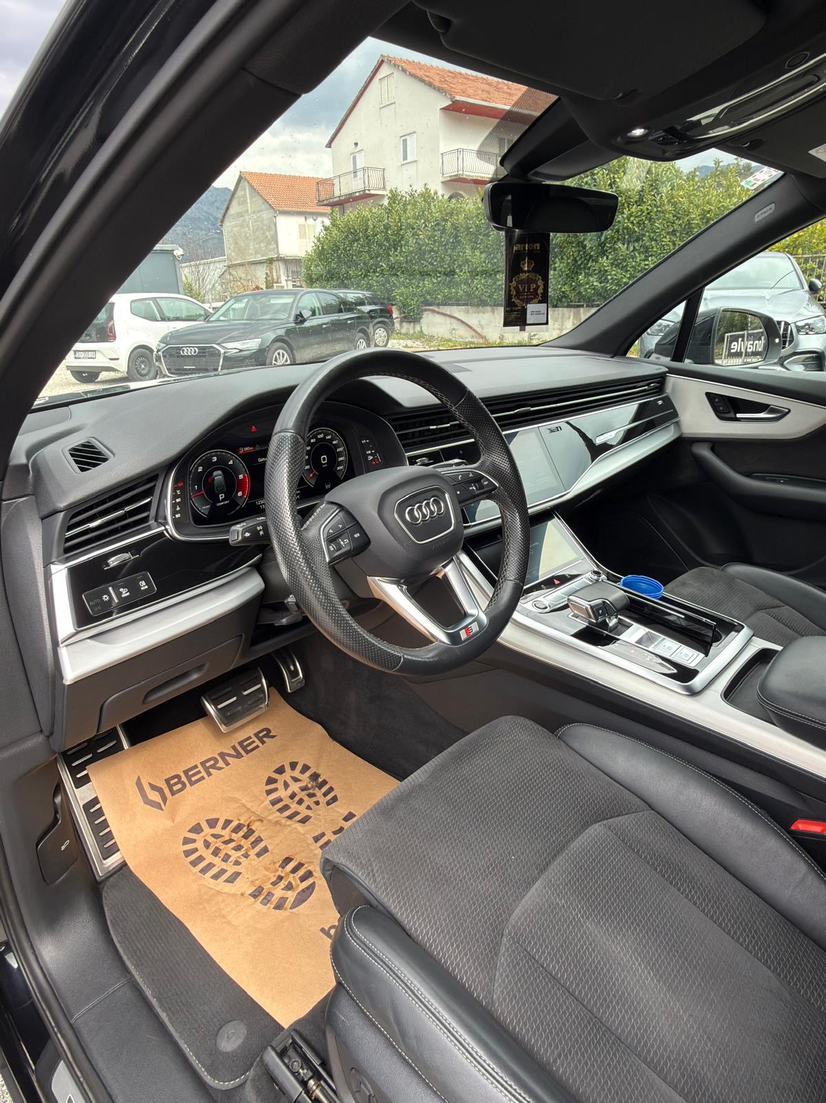 Audi Q7 50 TDI, fotografija 6