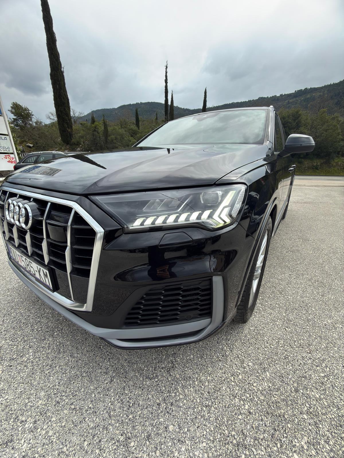 Audi Q7 50 TDI, fotografija 9