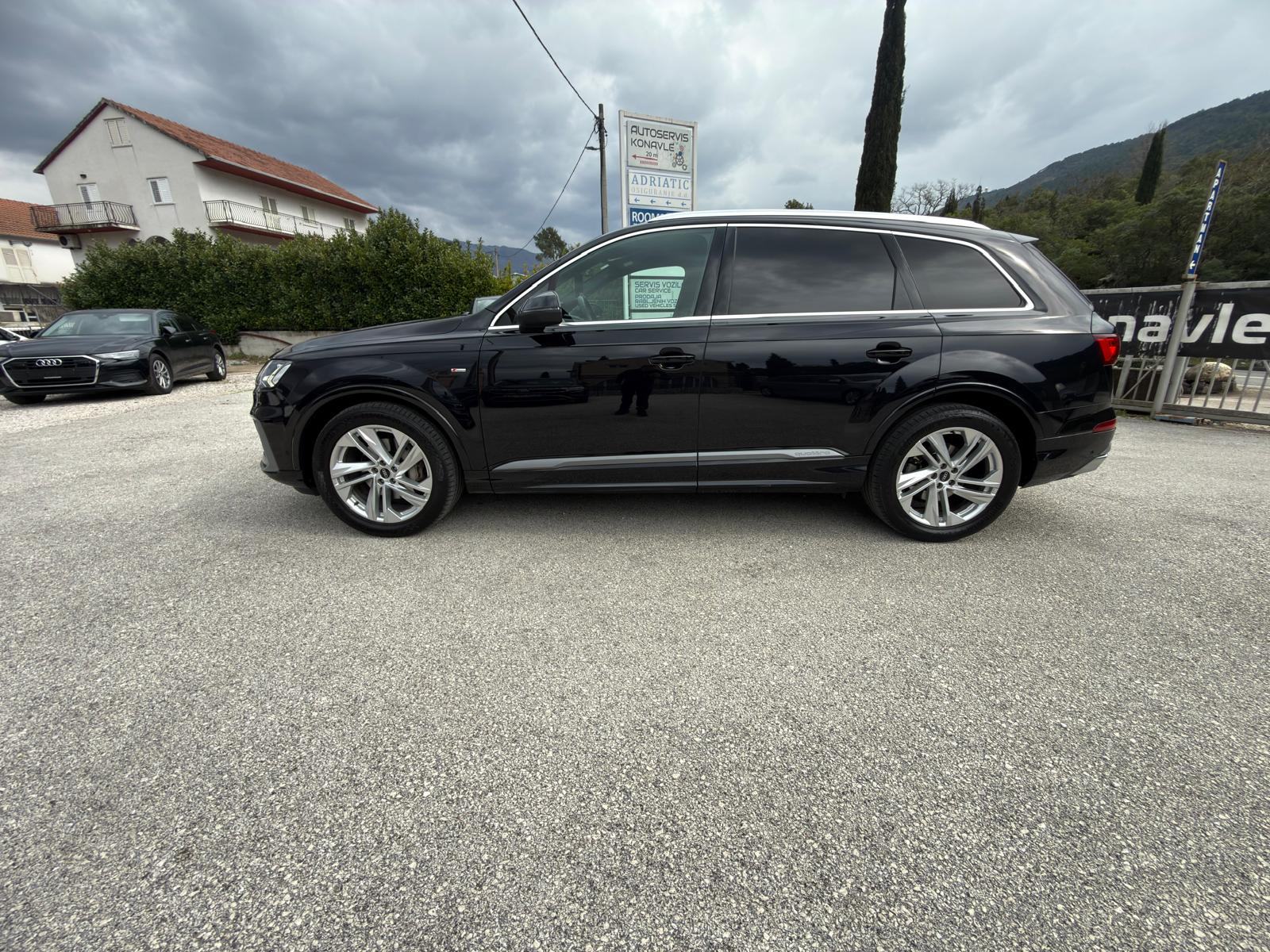 Audi Q7 50 TDI, fotografija 12