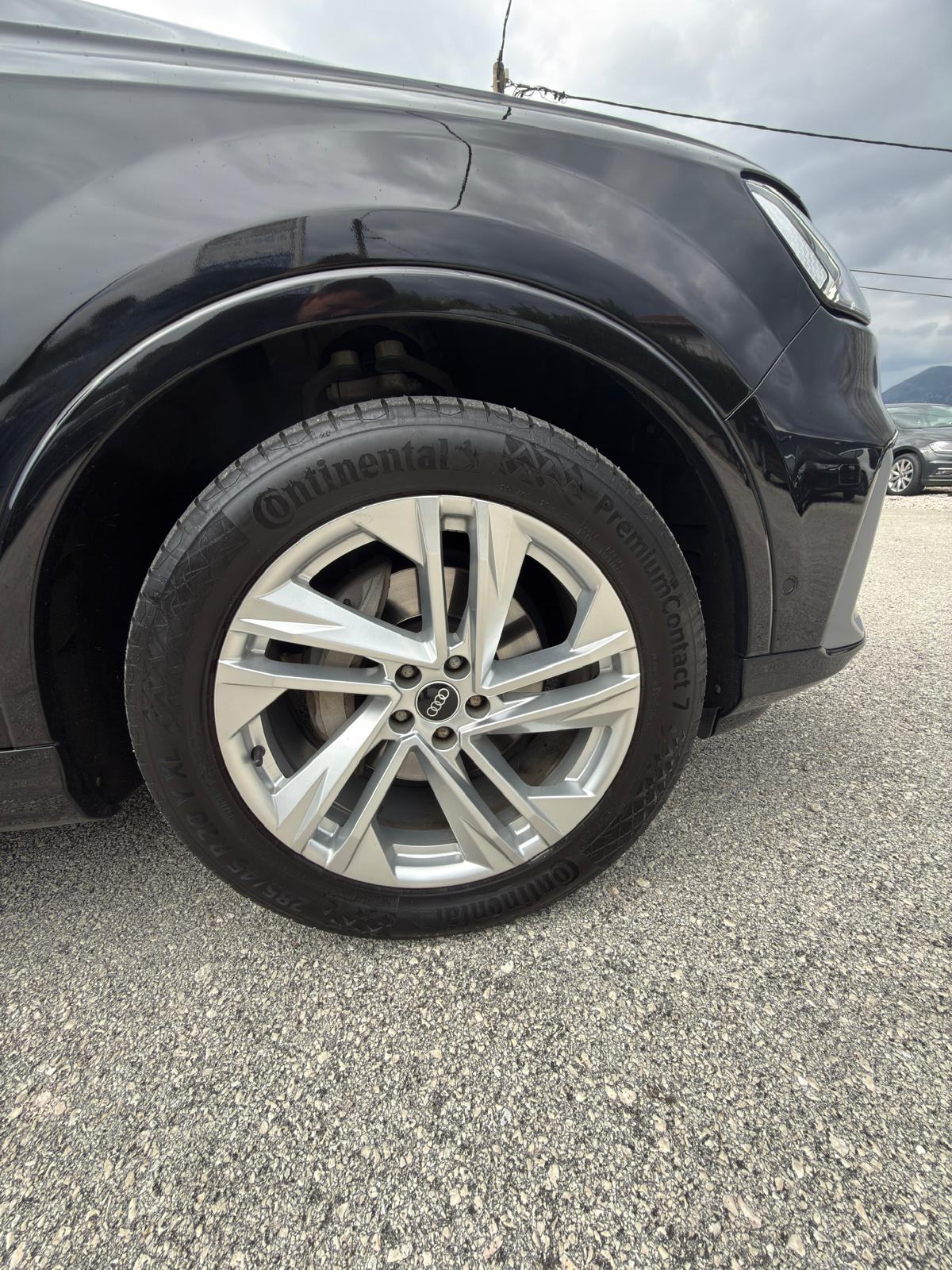 Audi Q7 50 TDI, fotografija 13