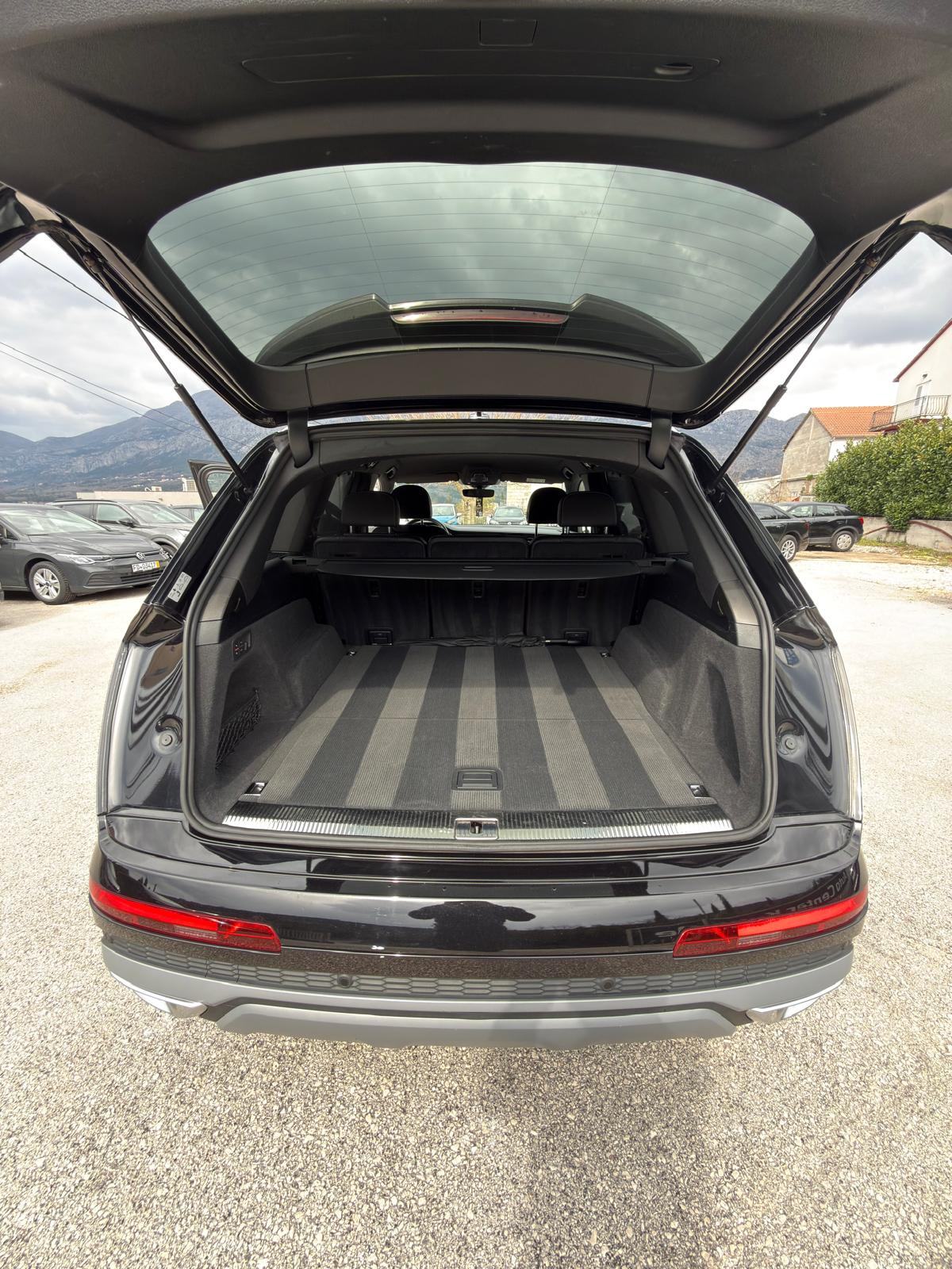 Audi Q7 50 TDI, fotografija 15