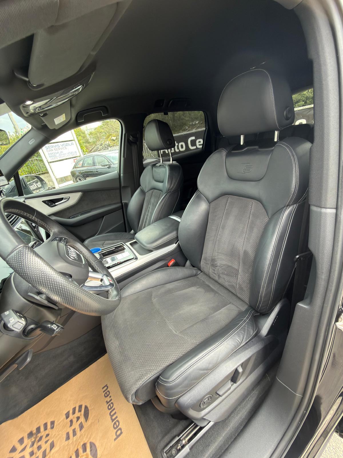 Audi Q7 50 TDI, fotografija 18