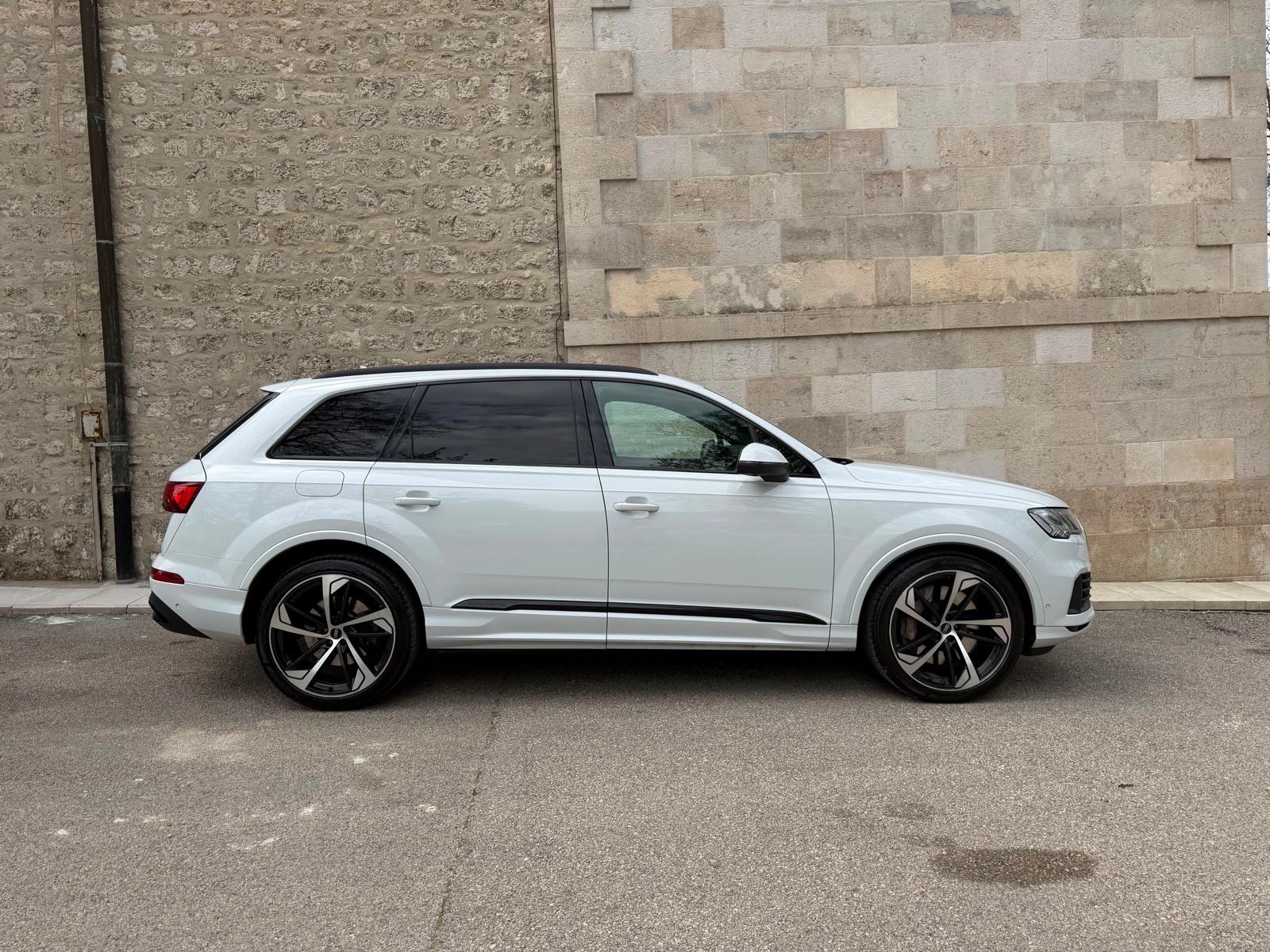 Audi Q7 55 TFSI automatik #S line # MATRIX, fotografija 8