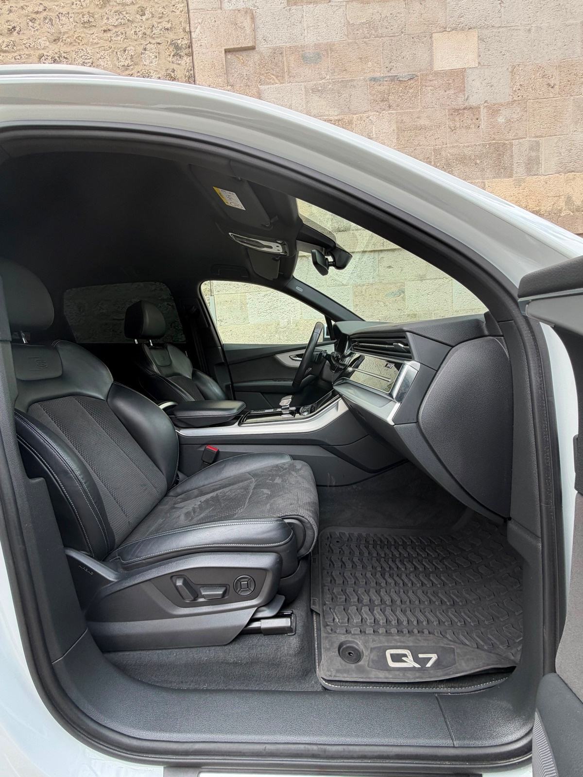 Audi Q7 55 TFSI automatik #S line # MATRIX, fotografija 13