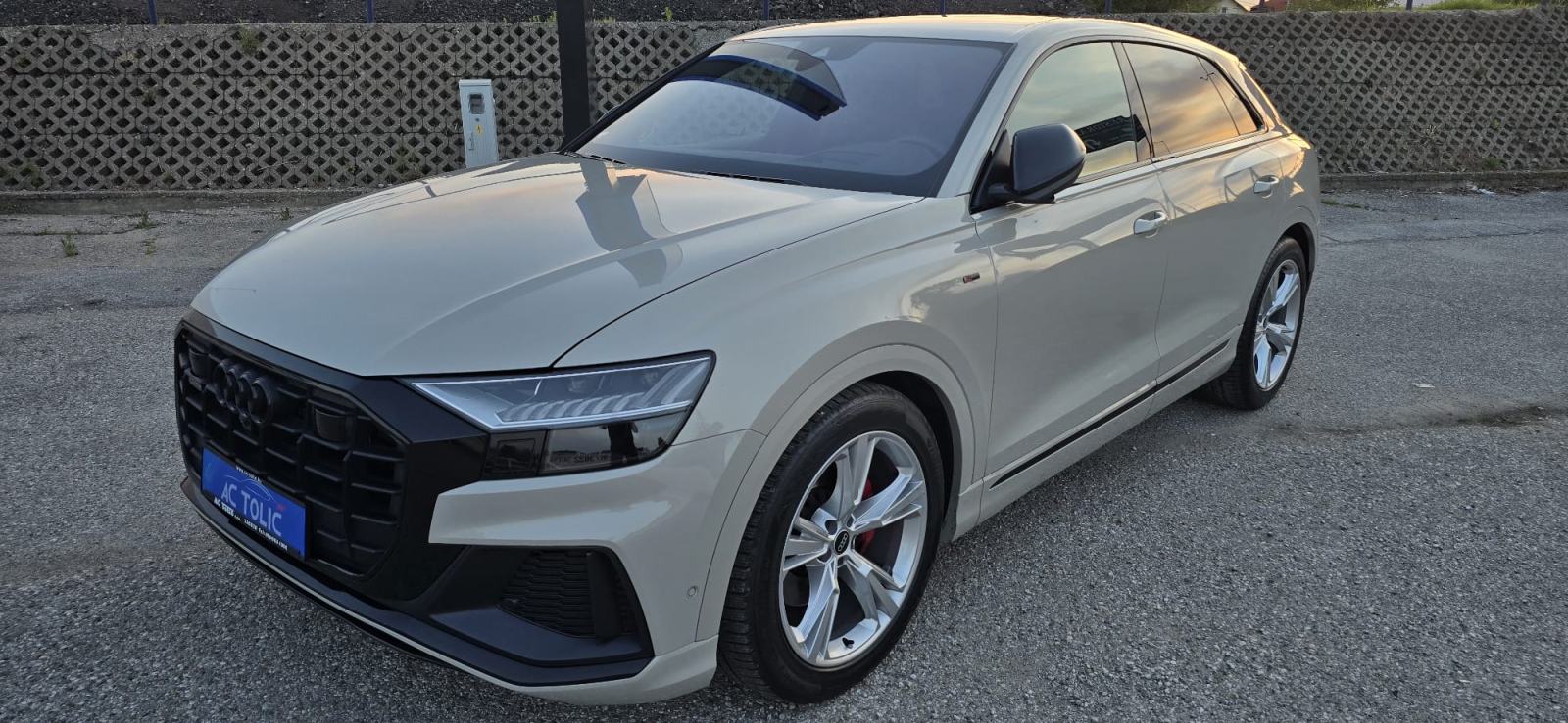 Audi Q8 S-Line Sport Plus 50 TDI, fotografija 8