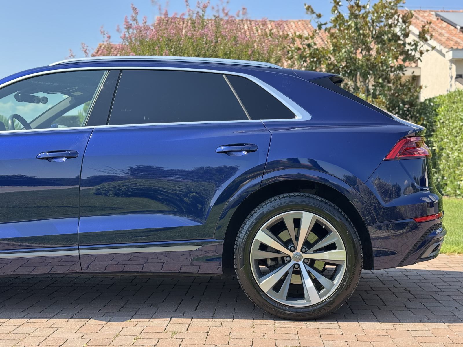 Audi Q8 50 TDI S line HeadUp/SoftC/360/ZrOvj/BlindSpot/Matrix/ACC, fotografija 14