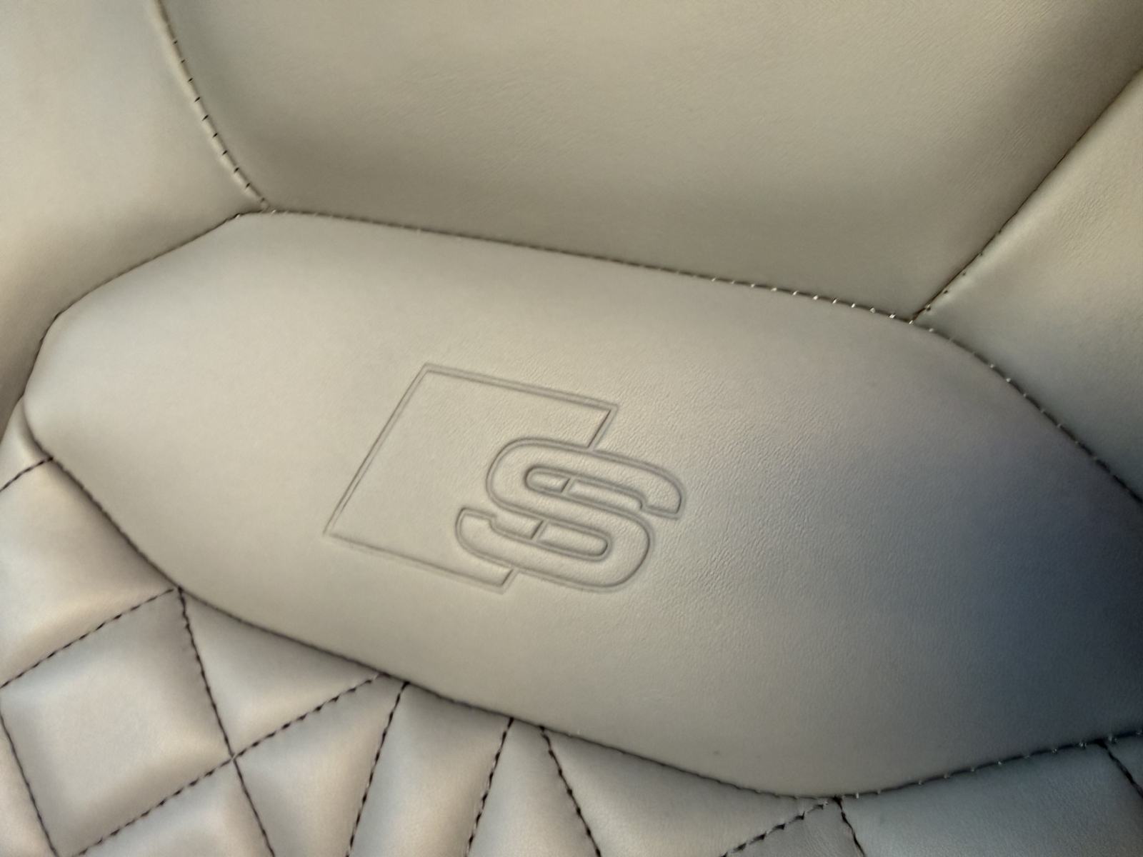 Audi Q8 50 TDI QUATTRO 3x S-Line BlackOptic Matrix Hd*Zračni ovjes*Zg, fotografija 11