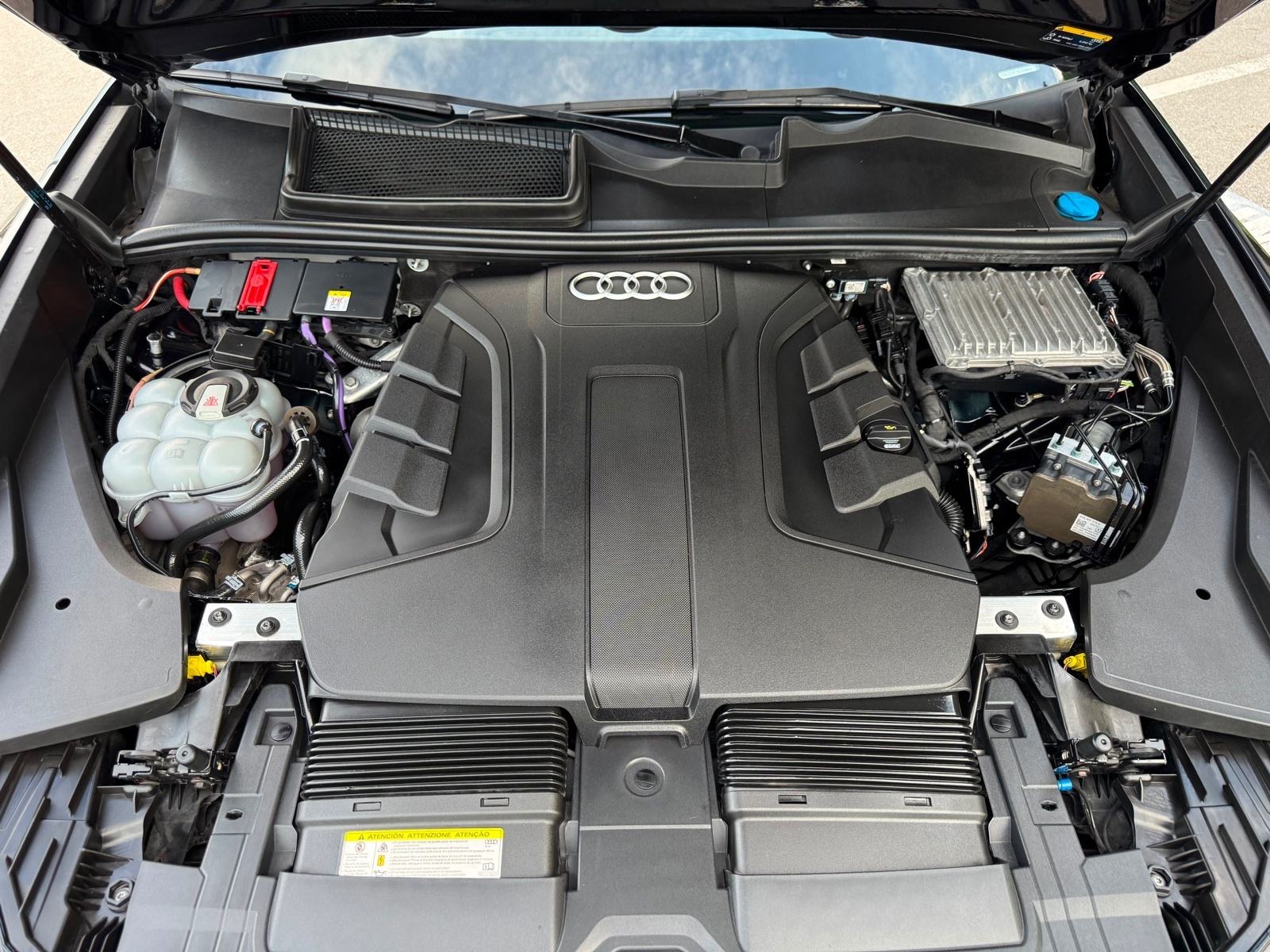 Audi Q8 50 TDI QUATTRO 3x S-Line BlackOptic Matrix Hd*Zračni ovjes*Zg, fotografija 20