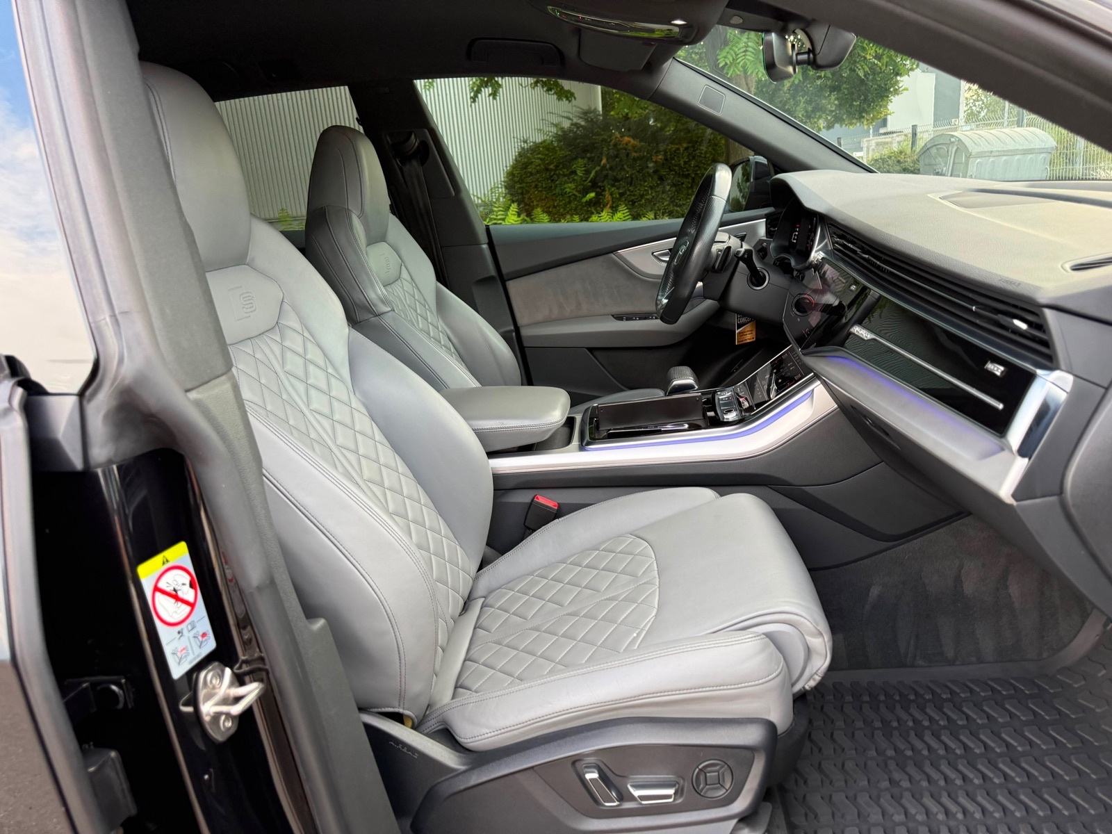 Audi Q8 50 TDI QUATTRO 3x S-Line BlackOptic Matrix Hd*Zračni ovjes*Zg, fotografija 15