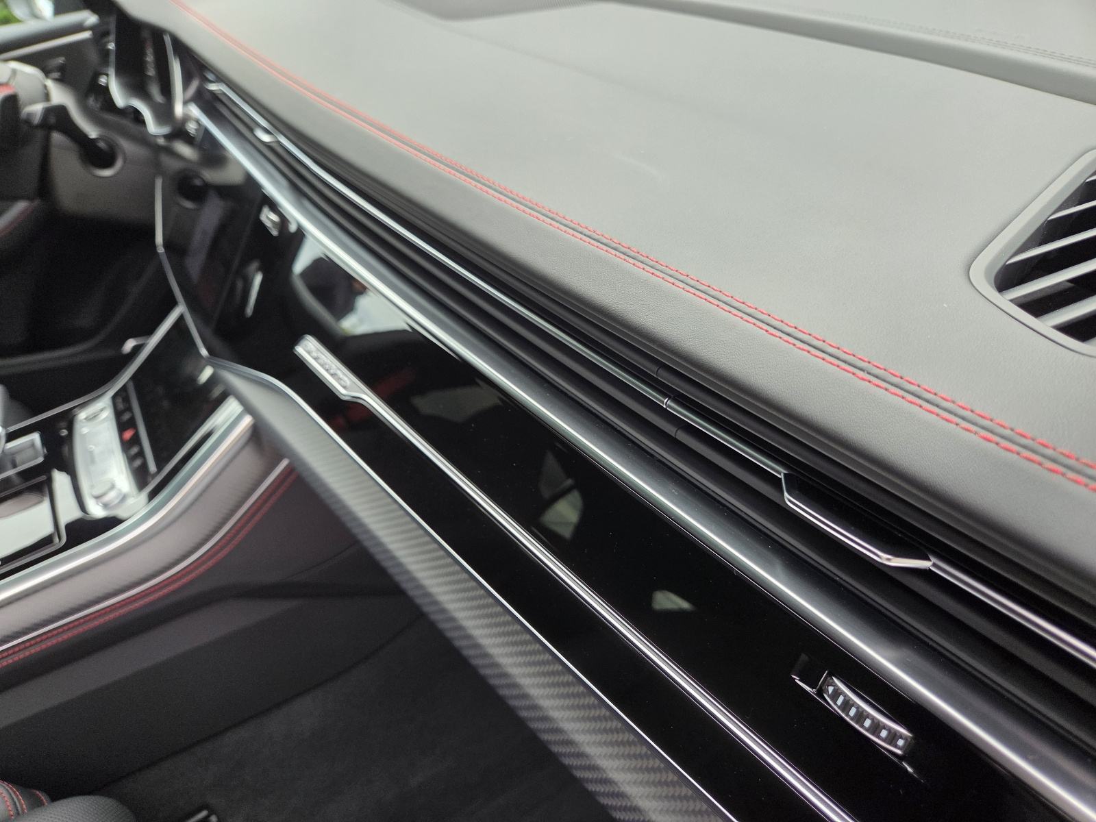 Audi Q8 50 TDI Quattro Competition RS-line --2026.g.--3.500km--Novo--, fotografija 18