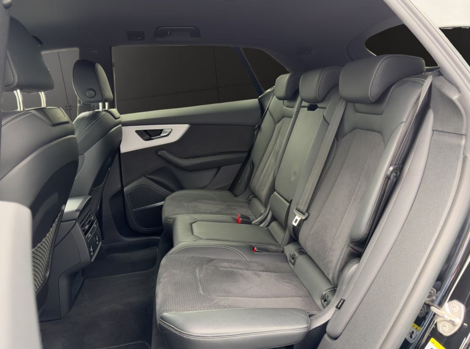 Audi Q8 50 TDI quattro - S-LINE, MATRIX, B&O, CONNECT, KUKA, fotografija 12