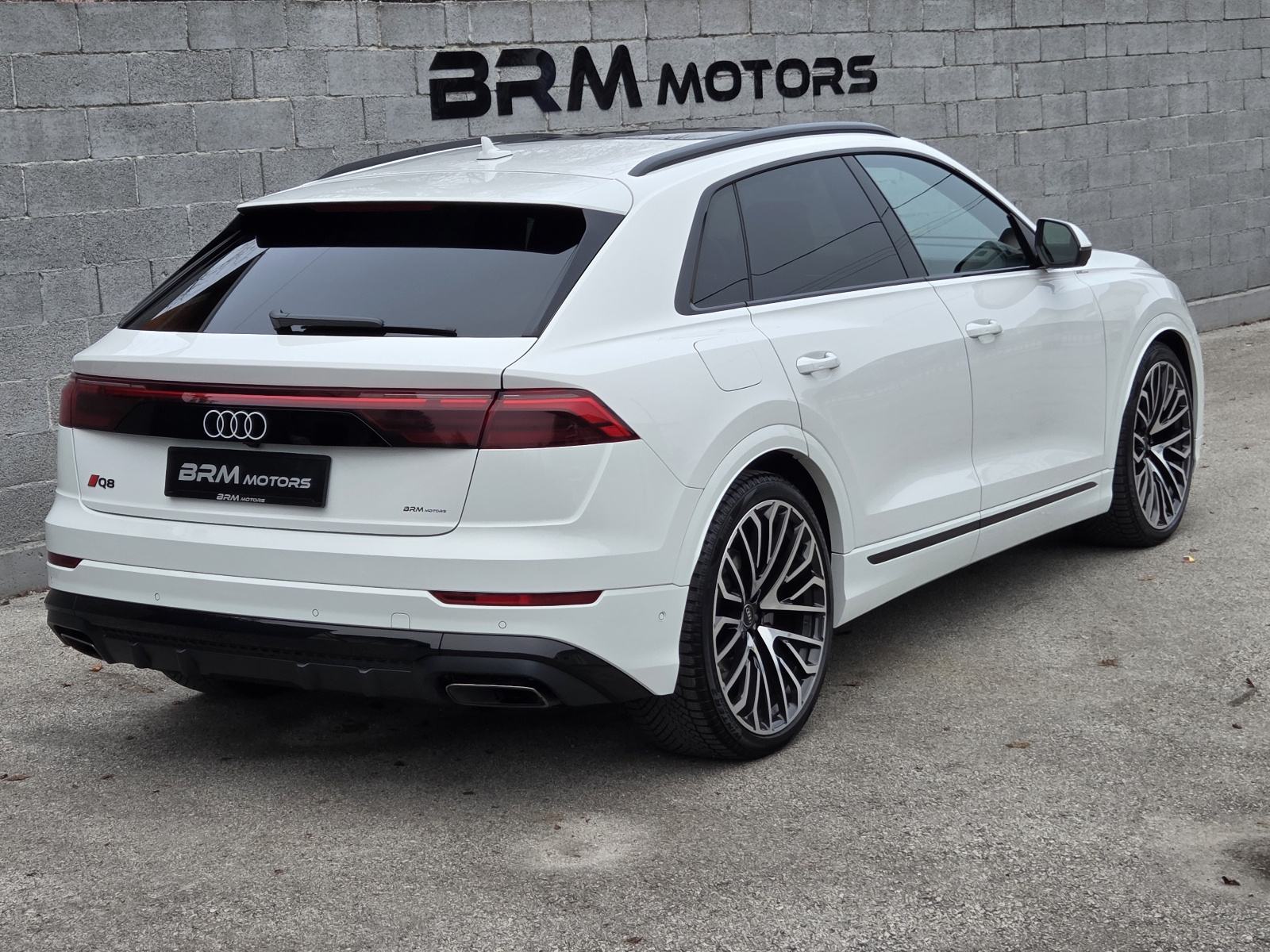 Audi Q8 50 TDI Quattro RS-line --2025.g.--12.000km--Novo--, fotografija 12