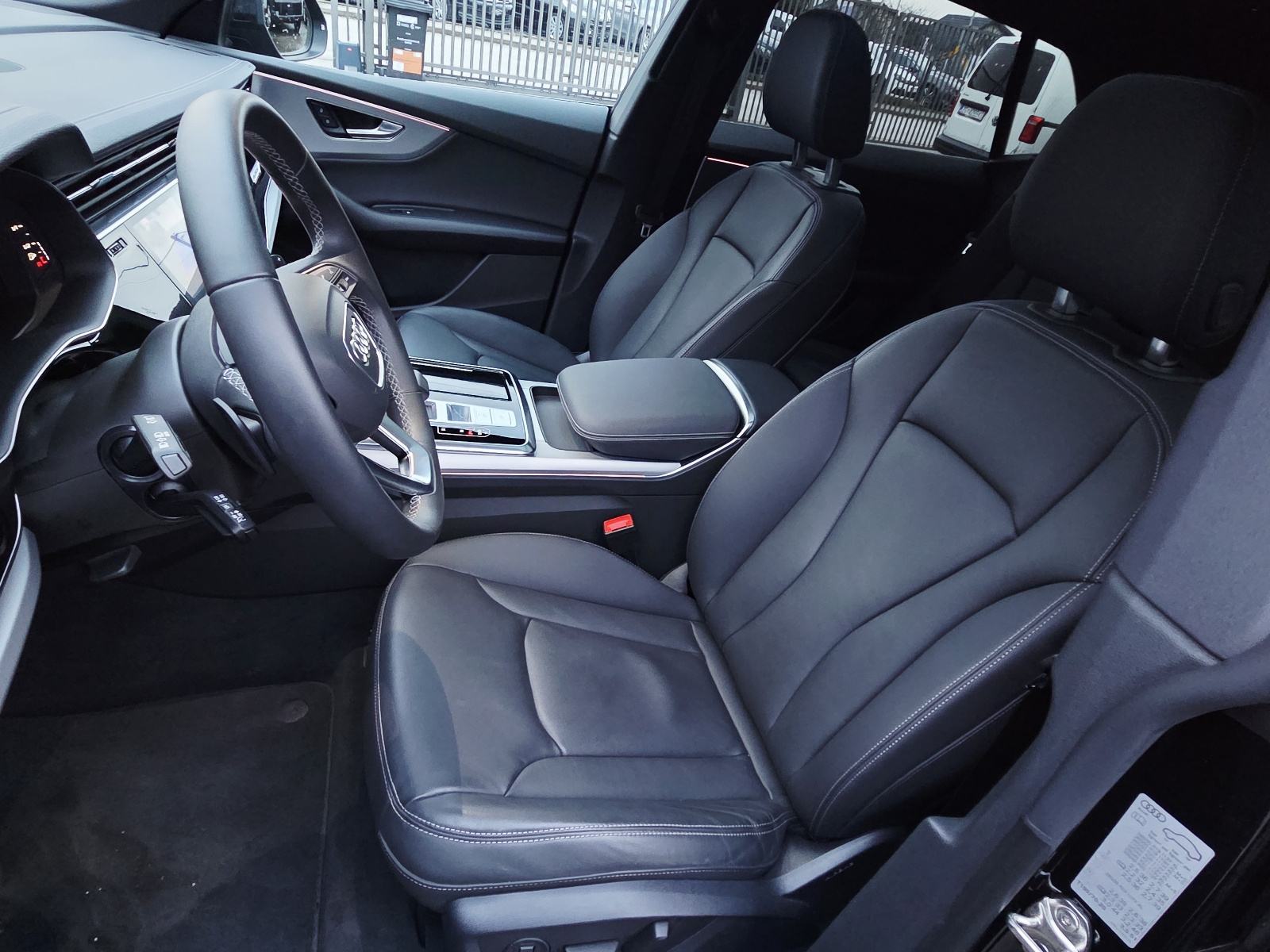 Audi Q8 50 TDI Quattro RS-line --2025.g.--13.500km--Novo--, fotografija 12