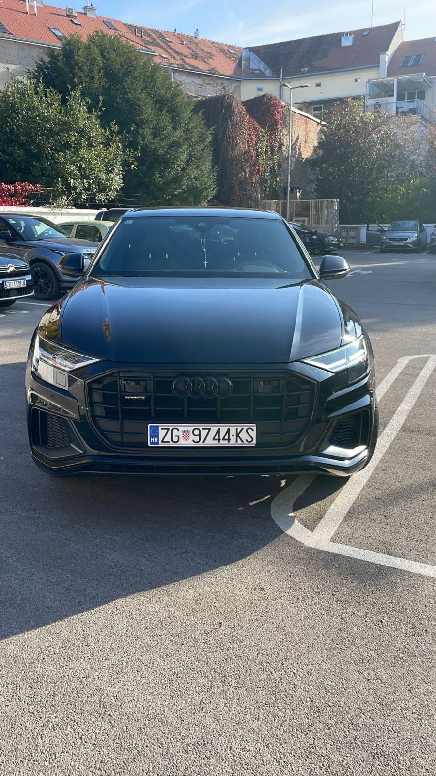 Audi Q8 50 TDI, mild hybrid, fotografija 2