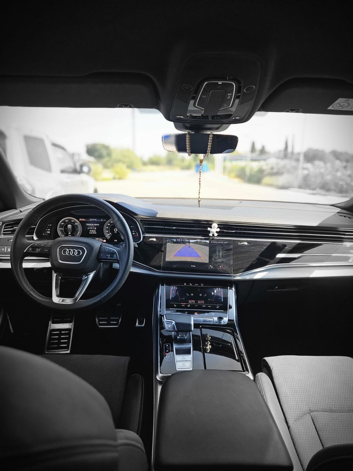 Audi Q8 55 TFSI automatik, fotografija 11