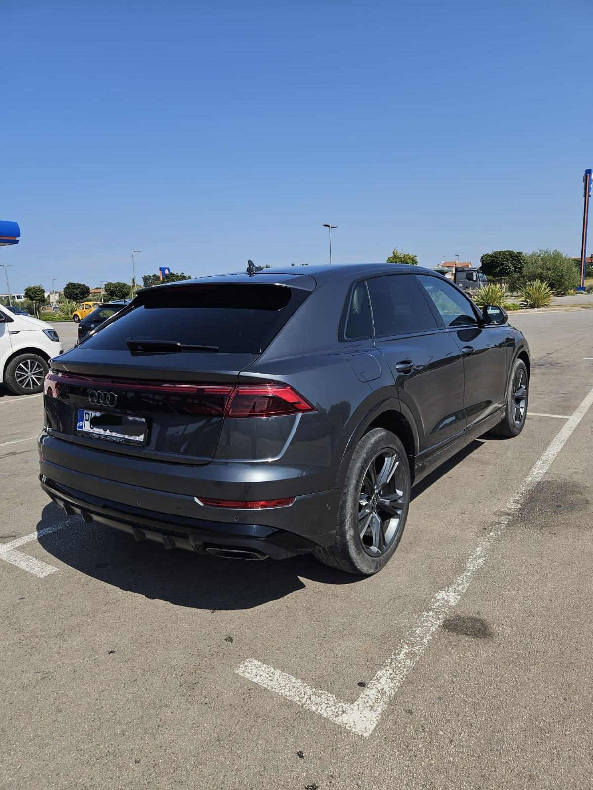 Audi Q8 55 TFSI automatik, fotografija 3