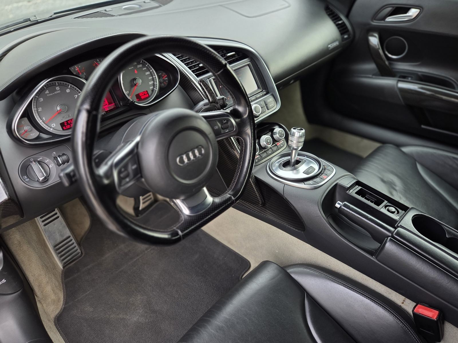 Audi R8 4,2 FSI V8 Quattro --2007.g.--, fotografija 12