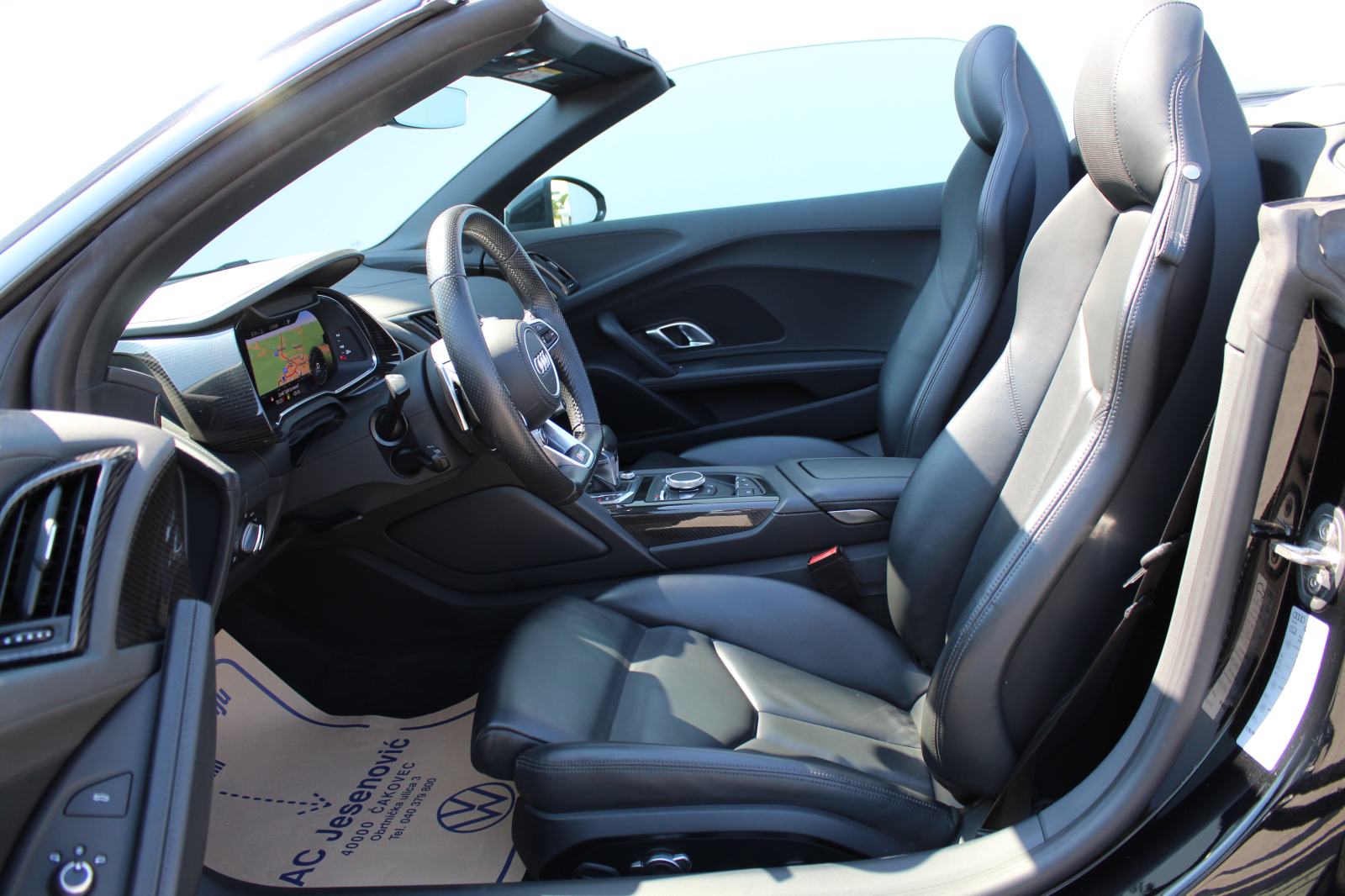 Audi R8 V10 Plus, fotografija 15