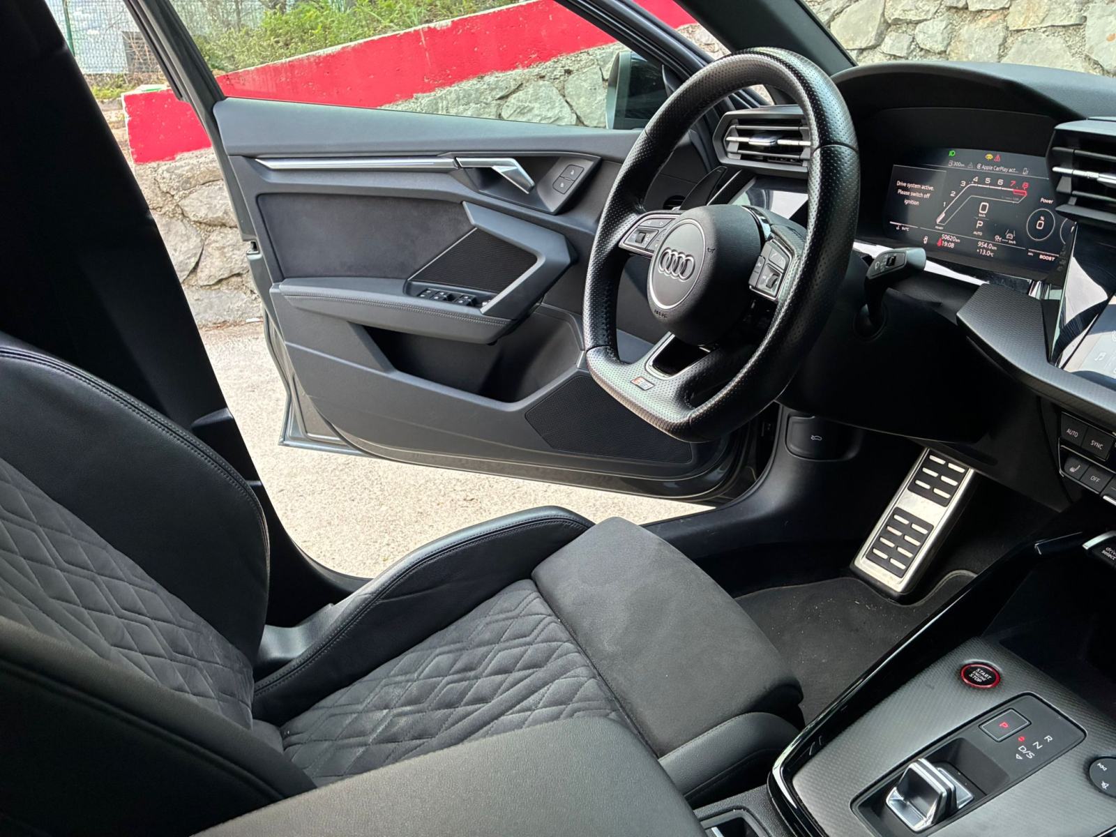 Audi RS3 2.5 TFSI Quattro Sportback - Black Edition, fotografija 11